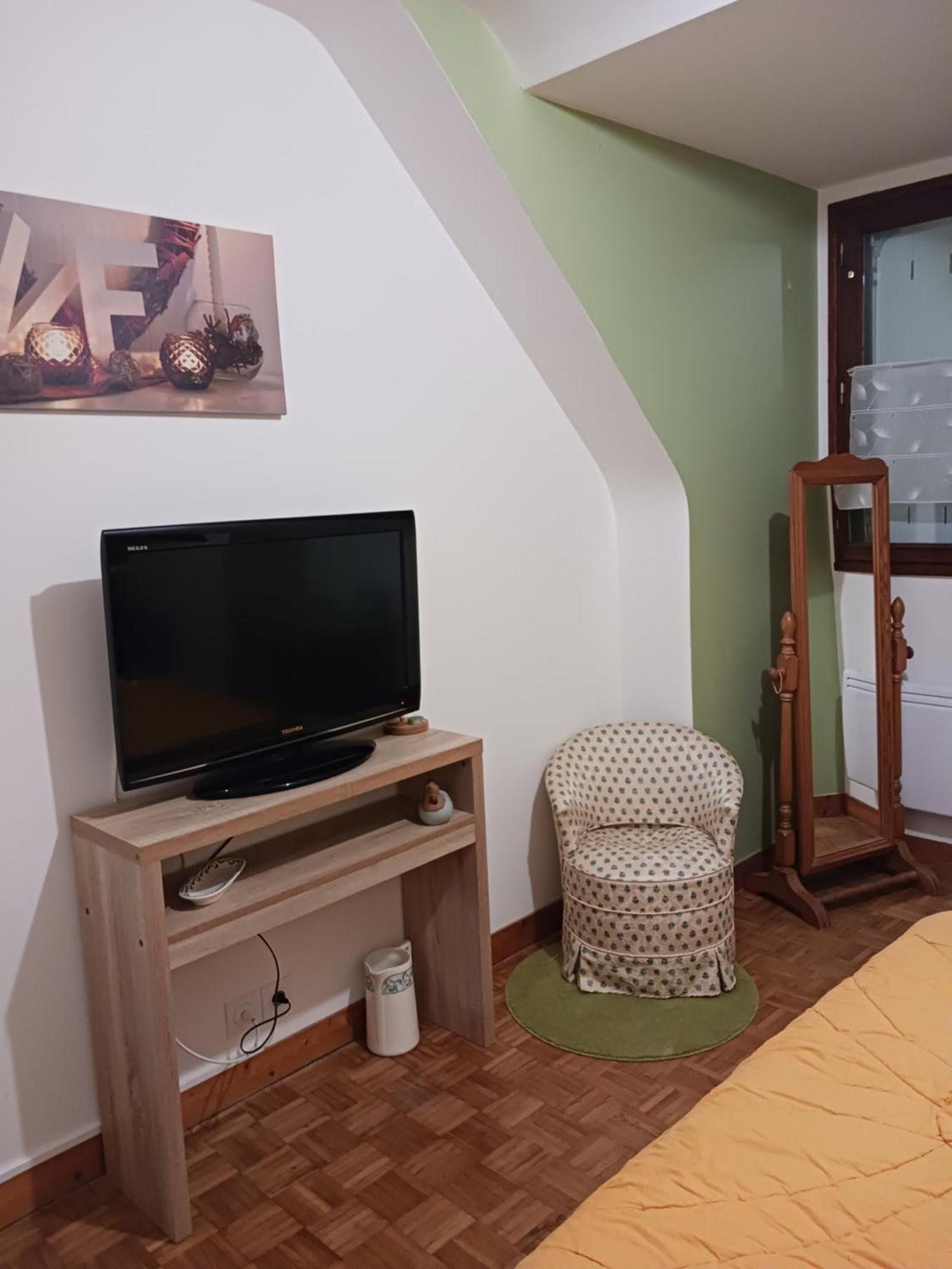 Chambres D'Hotes Du Clos Du Roi Pontorson Eksteriør bilde